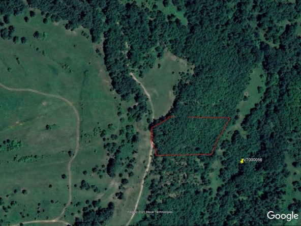 Земеделски имот в с. Струпец, Област Враца -  кв.м за 829 €/дка - Снимка #1