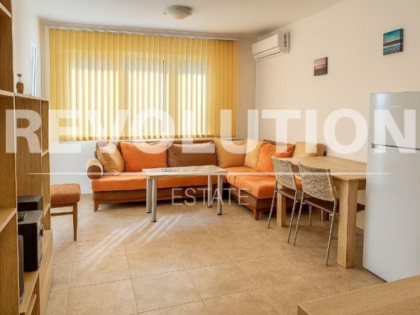 Дава се под наем Двустаен апартамент в Варна, Левски - 56 кв.м за 475 € - Снимка #1