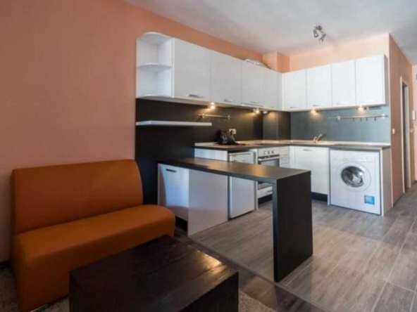 Едностаен апартамент в София, Студентски град - 43 кв.м за 1186 €/кв.м - Снимка #1