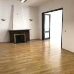 Дава се под наем Тристаен апартамент в София, Център - 110 кв.м за 750 € - Снимка #1