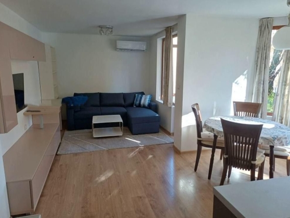 Дава се под наем Двустаен апартамент в София, Витоша - 60 кв.м за 600 € - Снимка #1