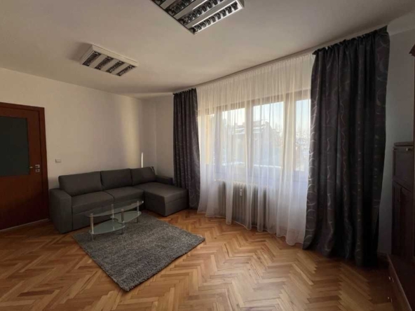 Дава се под наем Двустаен апартамент в София, Център - 71 кв.м за 648.21 € - Снимка #1