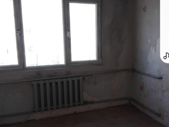 Тристаен апартамент в Дупница - 56 кв.м за 902 €/кв.м - Снимка #1