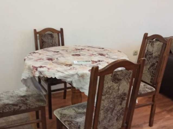 Дава се под наем Двустаен апартамент в Бургас, Меден рудник - зона А - 60 кв.м за 125 € - Снимка #1