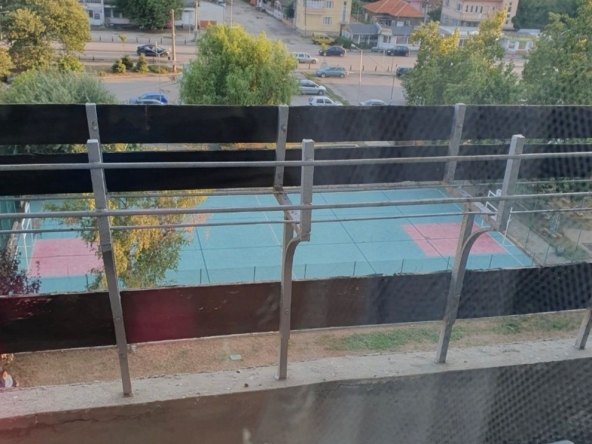 Двустаен апартамент в Лом - 50 кв.м за 582 €/кв.м - Снимка #1