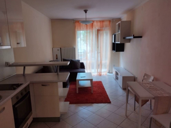 Дава се под наем Двустаен апартамент в София, Манастирски ливади - 60 кв.м за 636.99 € - Снимка #1