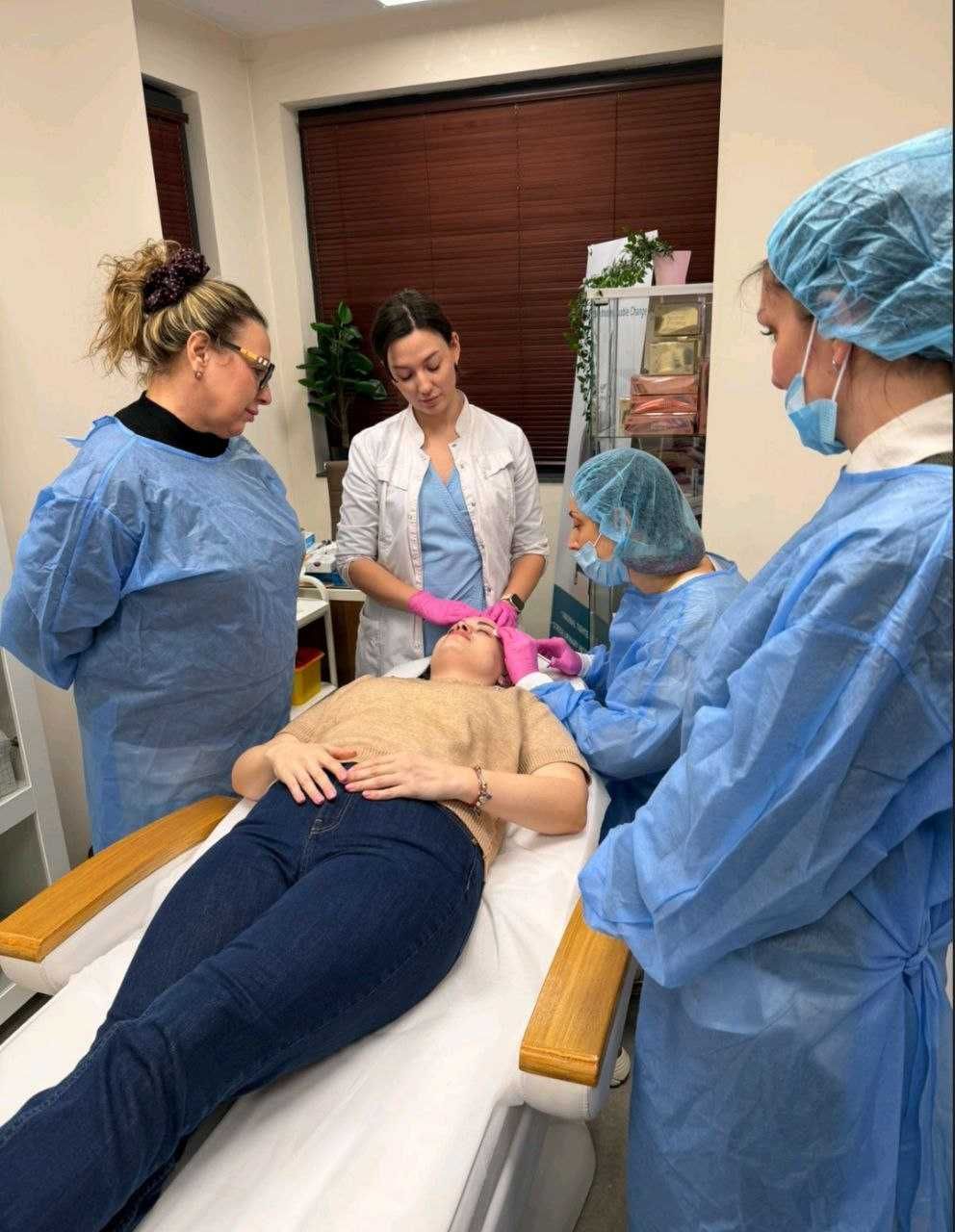 Дава се под наем Офис в София, Дружба 2 - 30 кв.м за 398.82 € - Снимка #1