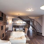 Дава се под наем Мезонет в Пловдив, Мараша - 100 кв.м за 255 € - Снимка #1