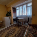 Дава се под наем Двустаен апартамент в Бургас, Славейков - 60 кв.м за 250 € - Снимка #1