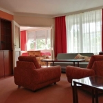 Дава се под наем Двустаен апартамент в София, Борово - 76 кв.м за 433.5 € - Снимка #1