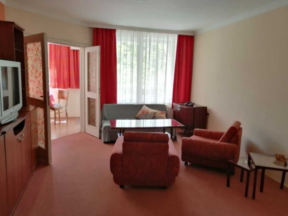 Дава се под наем Двустаен апартамент в София, Борово - 92 кв.м за 433.5 € - Снимка #1