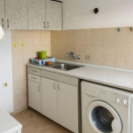 Дава се под наем Етаж от къща в Варна, Христо Ботев - 60 кв.м за 280 € - Снимка #1