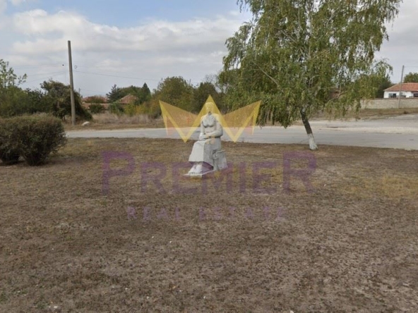 Парцел в с. Аврен, Област Варна - 2500 кв.м за 4 €/кв.м - Снимка #1