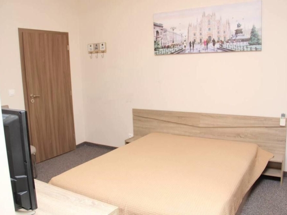 Дава се под наем Едностаен апартамент в Бургас, Зорница - 38 кв.м за 408 € - Снимка #1