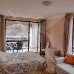 Тристаен апартамент в к.к. Елените - 124 кв.м за 412 €/кв.м - Снимка #1