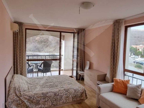 Тристаен апартамент в к.к. Елените - 124 кв.м за 412 €/кв.м - Снимка #1