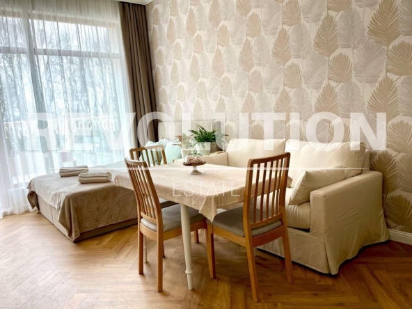 Дава се под наем Едностаен апартамент в Варна, Аспарухово - 48 кв.м за 550 € - Снимка #1