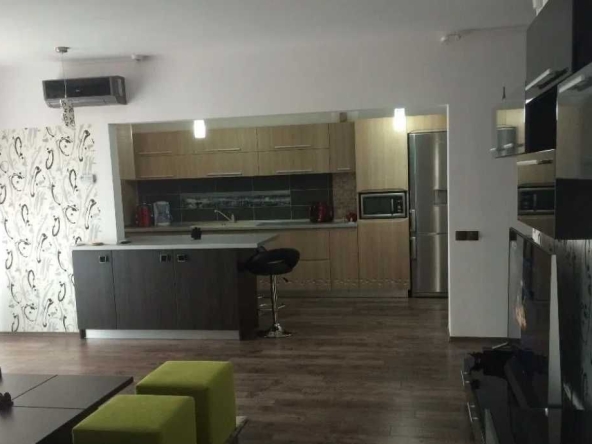 Дава се под наем  в Пловдив, Младежки Хълм - 20 кв.м за 99.45 € - Снимка #1
