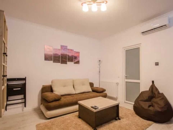 Дава се под наем Двустаен апартамент в Бургас, Възраждане - 45 кв.м за 188.7 € - Снимка #1