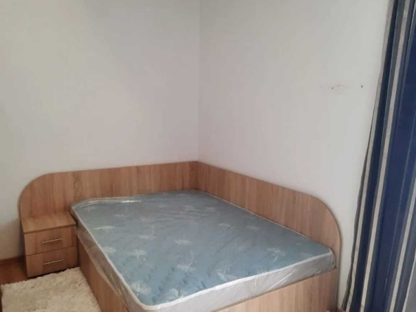 Дава се под наем Тристаен апартамент в Пловдив, Център - 77 кв.м за 204 € - Снимка #1