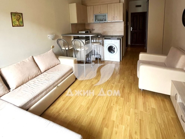 Едностаен апартамент в Свети Влас - 42 кв.м за 1250 €/кв.м - Снимка #1