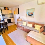 Тристаен апартамент в к.к. Слънчев бряг - 79 кв.м за 1330 €/кв.м - Снимка #1