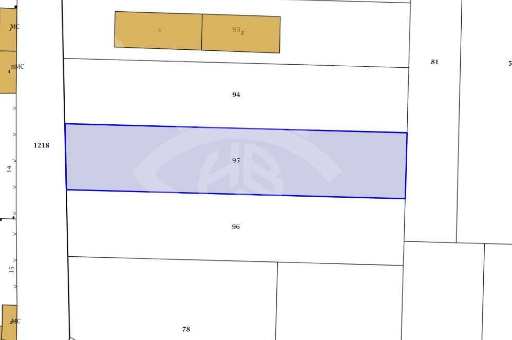 Земеделски имот в с. Крумово, Област Пловдив -  кв.м за 59388 €/дка - Снимка #1