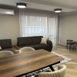 Дава се под наем Двустаен апартамент в Пловдив, Център - 64 кв.м за 561 € - Снимка #1