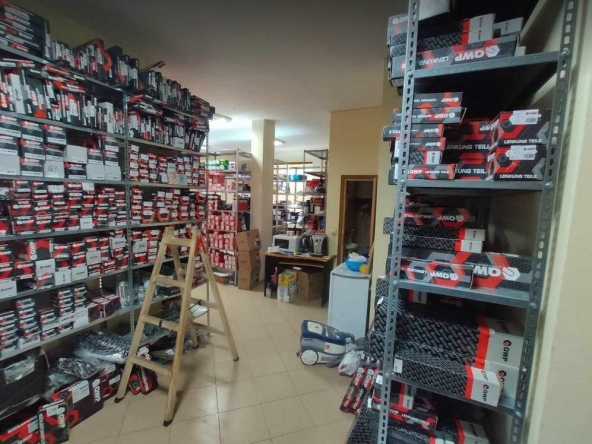 Дава се под наем Магазин в Бургас, Възраждане - 180 кв.м за 997.05 € - Снимка #1