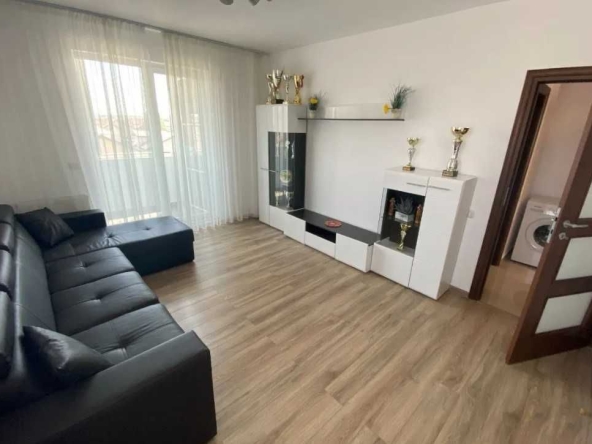 Дава се под наем Двустаен апартамент в Пловдив, Въстанически - 60 кв.м за 280.5 € - Снимка #1