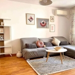 Дава се под наем Двустаен апартамент в Пловдив, Център - 80 кв.м за 400 € - Снимка #1