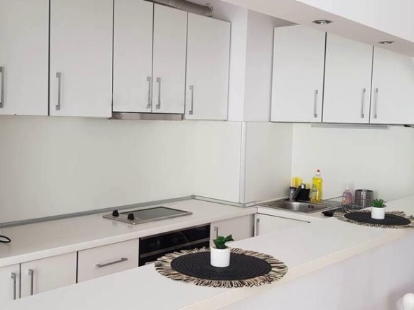 Дава се под наем Двустаен апартамент в Пловдив, Съдийски - 55 кв.м за 400 € - Снимка #1