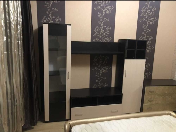 Дава се под наем Двустаен апартамент в София, Дружба 1 - 72 кв.м за 398.82 € - Снимка #1