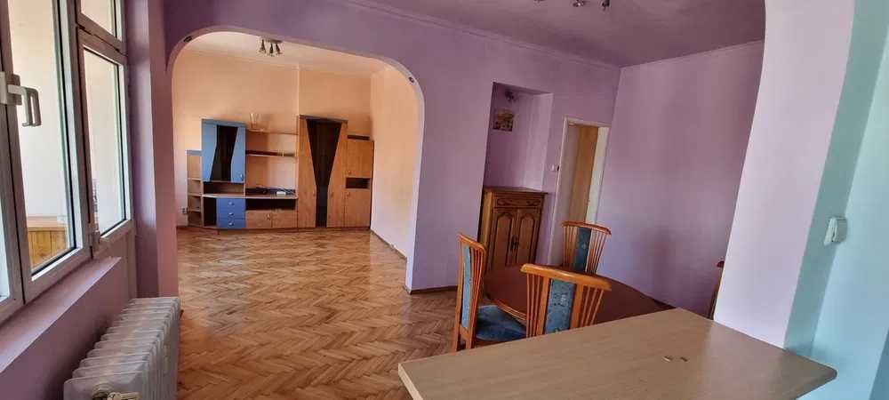 Дава се под наем Тристаен апартамент в София, Център - 110 кв.м за 899лв € - Снимка #6
