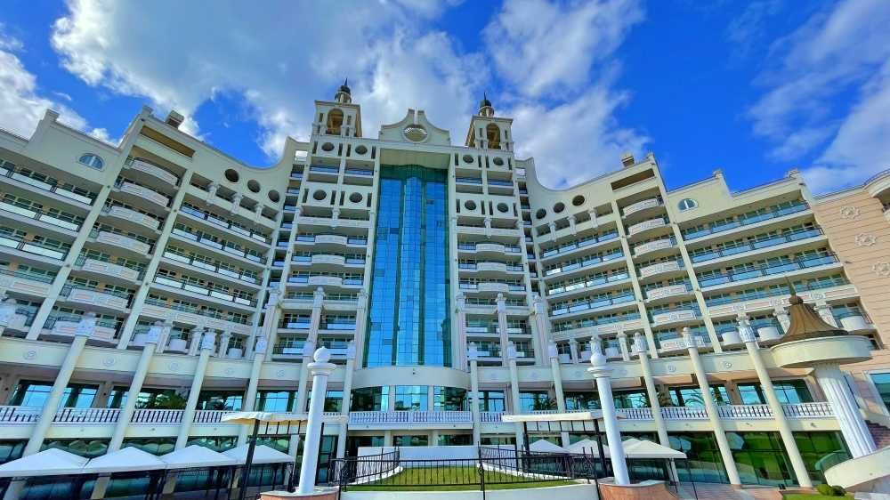 Тристаен апартамент в Поморие - 128 кв.м за 508 €/кв.м - Снимка #1