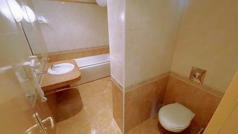 Тристаен апартамент в Поморие - 128 кв.м за 508 €/кв.м - Снимка #16