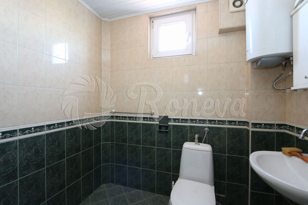 Дава се под наем Офис в Варна, Център - 150 кв.м за 450 € - Снимка #4