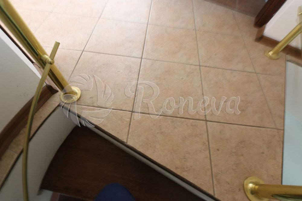 Дава се под наем Офис в Варна, Център - 150 кв.м за 450 € - Снимка #5