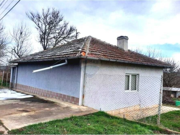 Къща в с. Просена, Област Русе - 65 кв.м за 445 €/кв.м - Снимка #1