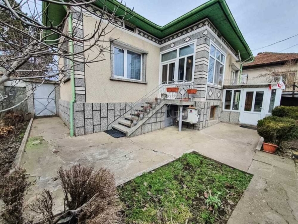 Къща в Бяла - 120 кв.м за 325 €/кв.м - Снимка #1