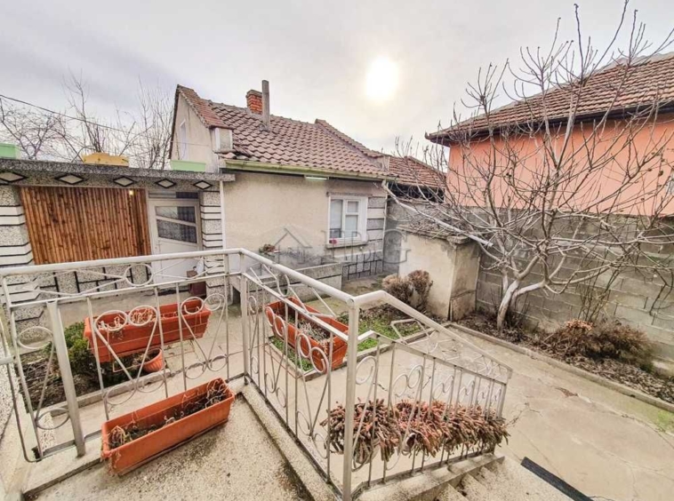 Къща в Бяла - 120 кв.м за 325 €/кв.м - Снимка #15