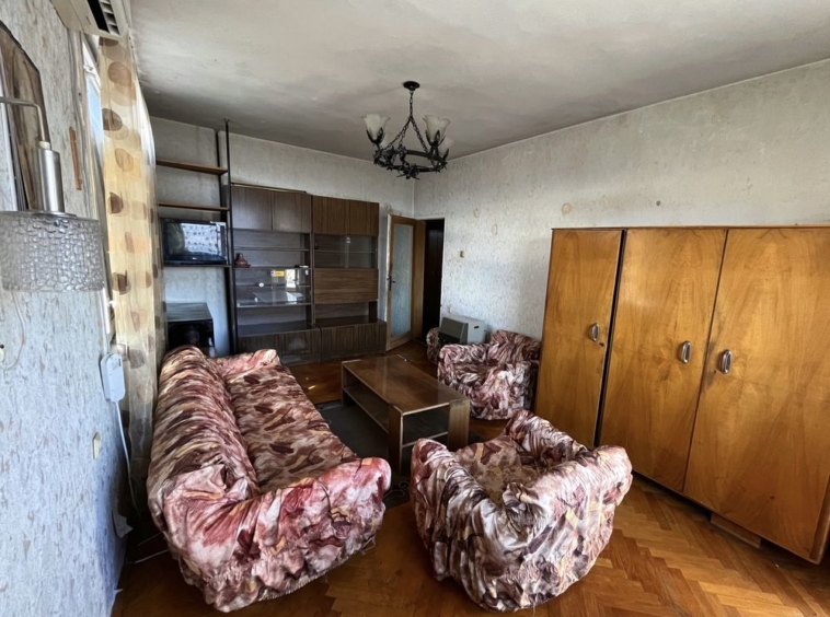 Тристаен апартамент в Благоевград, Идеален център - 74 кв.м за 690 €/кв.м - Снимка #3