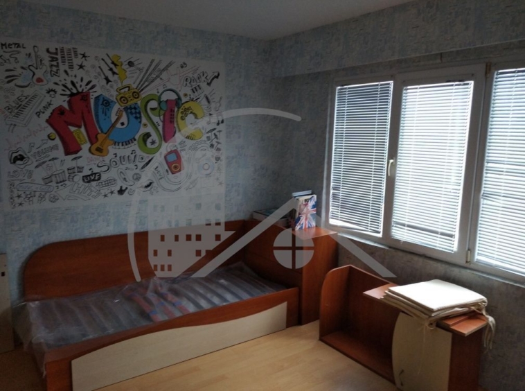Тристаен апартамент в Варна, Владислав Варненчик - 64 кв.м за 1063 €/кв.м - Снимка #3