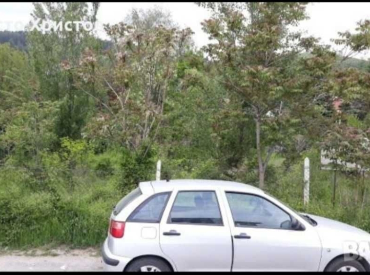 Парцел в Дупница - 1000 кв.м за 90 €/кв.м - Снимка #8