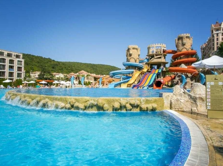 Тристаен апартамент в к.к. Елените - 119 кв.м за 1009 €/кв.м - Снимка #16