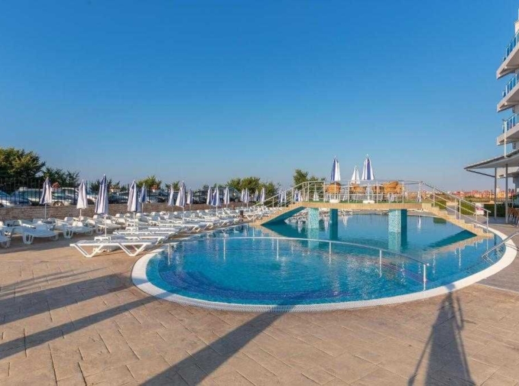Двустаен апартамент в с. Равда, Област Бургас - 54 кв.м за 852 €/кв.м - Снимка #12
