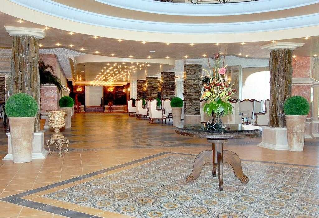 Тристаен апартамент в к.к. Елените - 119 кв.м за 1009 €/кв.м - Снимка #17