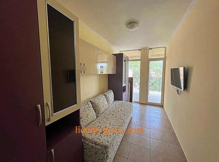 Тристаен апартамент в к.к. Елените - 119 кв.м за 1009 €/кв.м - Снимка #9