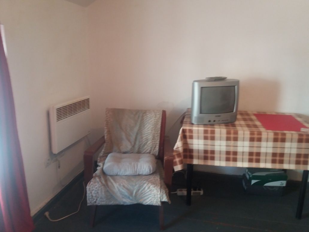 Дава се под наем Едностаен апартамент в София, Зона Б-18 - 22 кв.м за 280лв € - Снимка #3