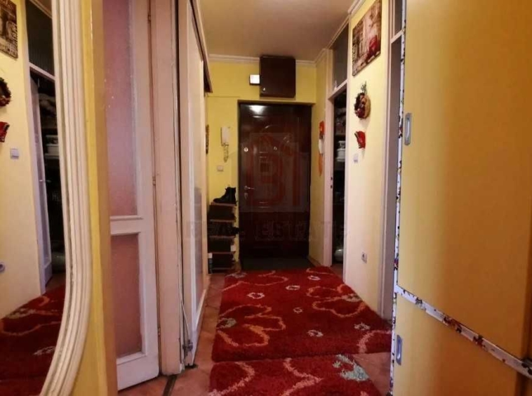 Дава се под наем Тристаен апартамент в Пловдив, Тракия - 76 кв.м за 170 € - Снимка #4